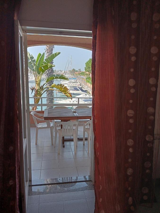 Willa Trilocale "Alicudi" In Portorosa Furnari Zewnętrze zdjęcie